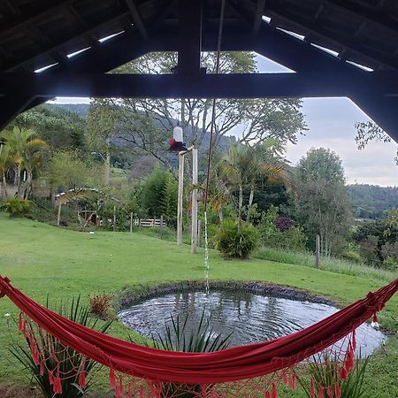 Chale Amanhecer Hotel Santo Antônio do Pinhal Buitenkant foto