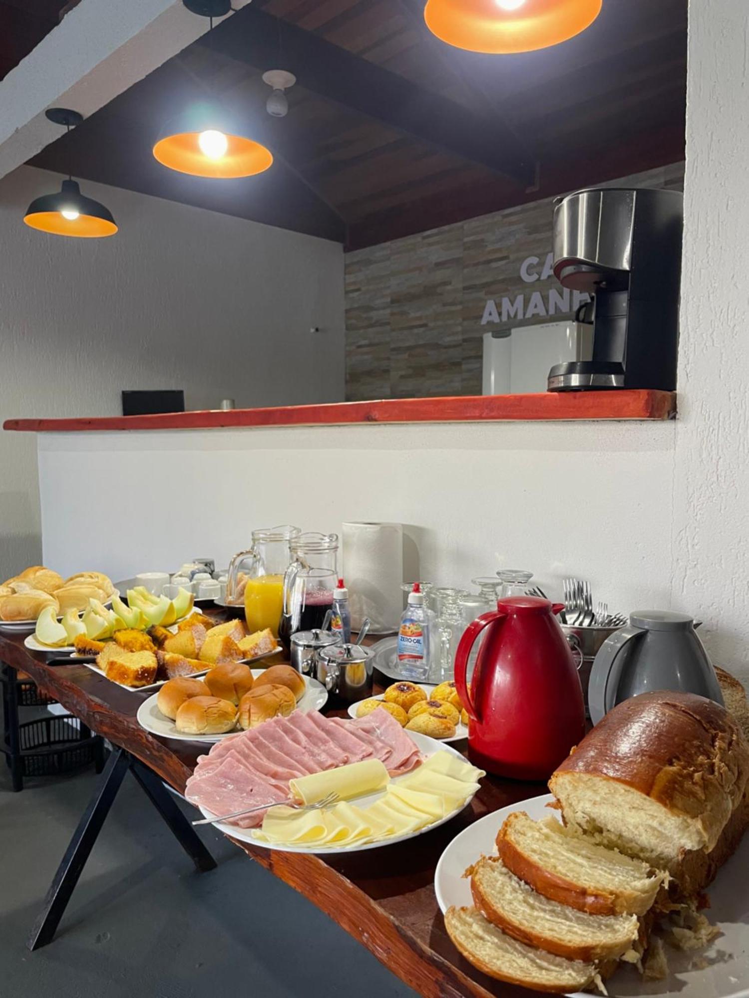 Chale Amanhecer Hotel Santo Antônio do Pinhal Buitenkant foto