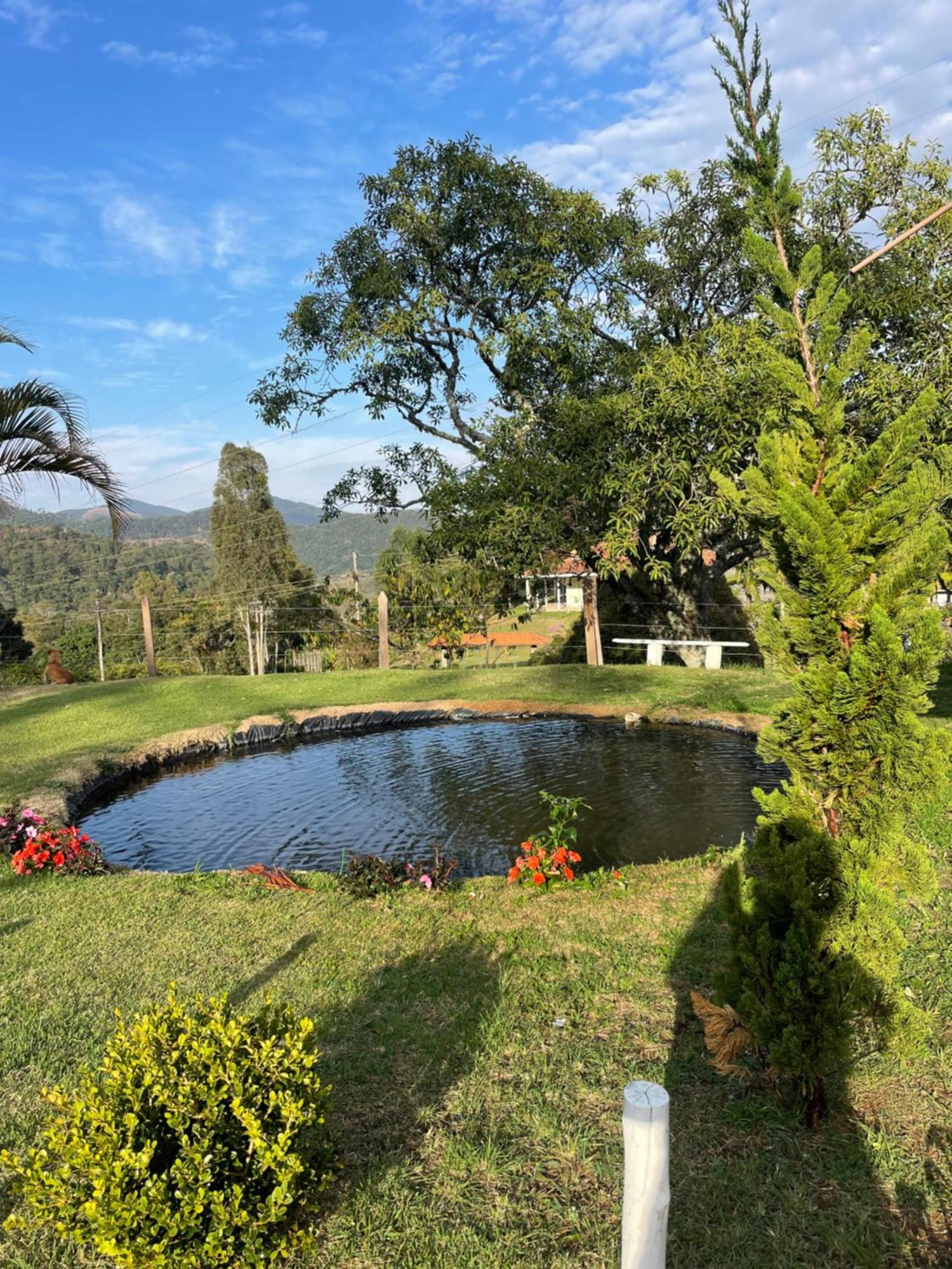 Chale Amanhecer Hotel Santo Antônio do Pinhal Buitenkant foto