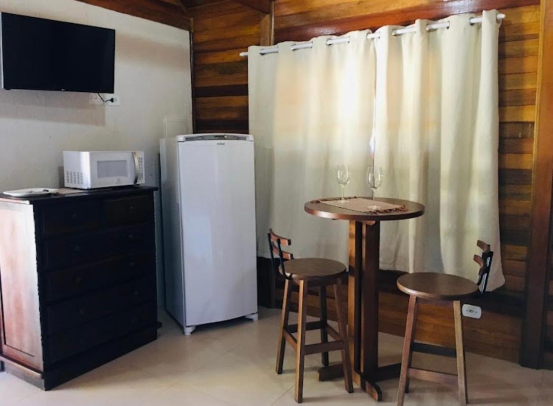 Chale Amanhecer Hotel Santo Antônio do Pinhal Buitenkant foto