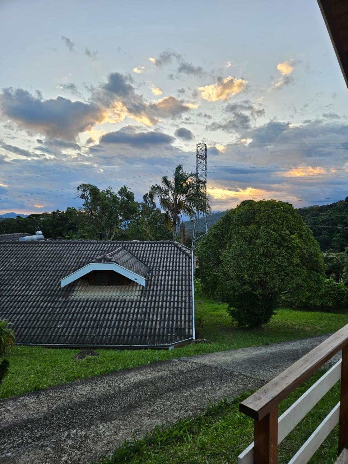 Chale Amanhecer Hotel Santo Antônio do Pinhal Buitenkant foto